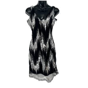 Snap Black and Silver  Zig Zag V Neck Sequined Dress Size Small